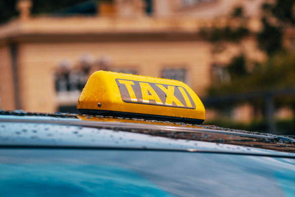 Betrouwbare taxiservice Kortrijk, West-Vlaanderen