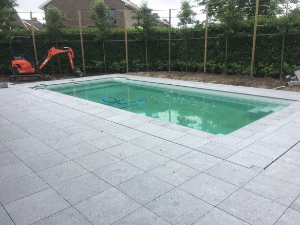 Tuinontwerp, Tuinrenovatie, Tuinaanleg, Aanleg van terrassen, Aanleg van opritten, Kleine graafwerken, Kleine grondwerken, Tuinarchitectuur, Afsluitingen, Aanleg van gazon in Moorslede, West-Vlaanderen
