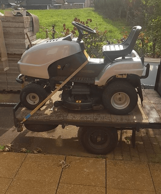 Verkoop tuinbouwmachines, Herstelling tuinbouwmachines, Repratie tuinbouwmachines, Kapotte machine , Onderhoud, Bosmaaier , Bladblazers, Kooimaaiers, Kettingzagen, Hakselaar  in Vorst, Antwerpen
