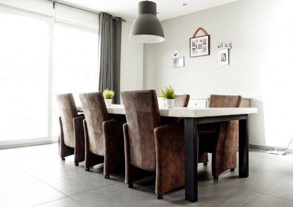 Interieur, Betonlook, Gyprockwerken, Vloeren, Badkamer, Sanitair, Keuken, Betonnen keukenbladen, Maatwerk, Betonlook muur in Hamont-Achel, Limburg