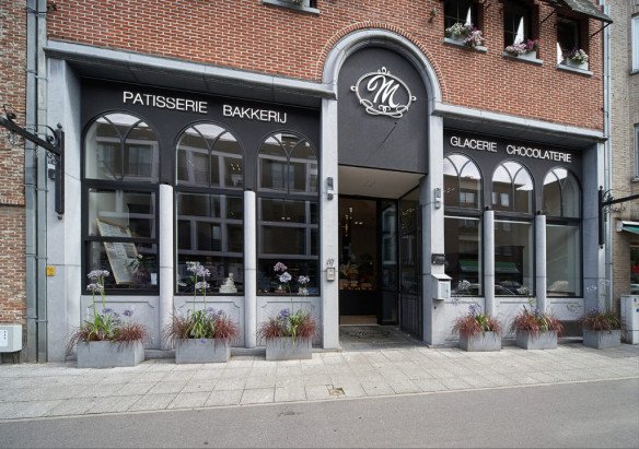 Ontbijt, Chocolaterie, Verkoop van ijstaarten, Verkoop van macarons, Pralines, Verkoop van brood, Patisserie, Degustatie, Huwelijkstaarten, Verjaardagstaarten in Brasschaat, Antwerpen