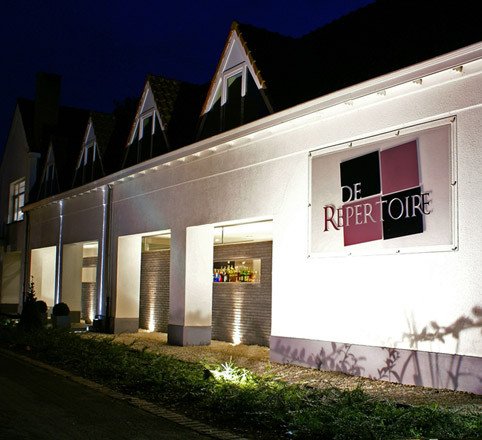 Seizoensgebonden gerechten, Restaurant met feestzaal, Frans Belgische keuken, Afhaalmaaltijden, Take a way, Restaurant met kinderkaart, Grill gerechten, Restaurant met een terras, Restaurant met winkel voor kant en klare gerechten, Vegetarische gerechten in Herentals, Antwerpen