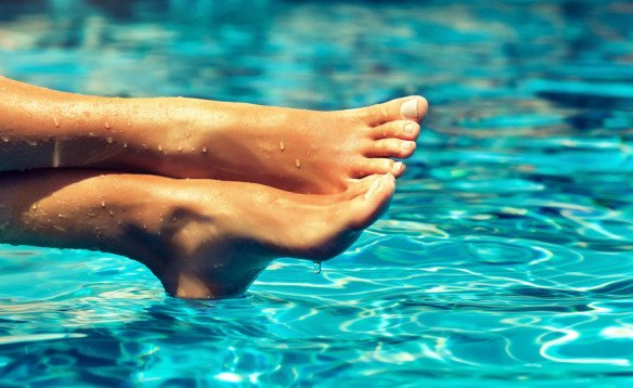 Installatie zwembaden, Aanleg van zwembaden, Onderhoud van zwembaden, Installatie zwemvijvers, Aanleggen van zwemvijvers, Onderhoud van zwemvijvers, Wellness installaties, Overloop zwembaden, Mozaïek zwembaden , Skimmerbaden in Houthulst, West-Vlaanderen