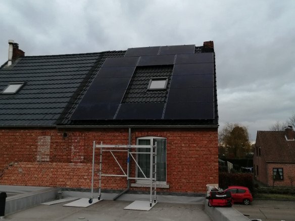 Plaatsen van zonnepanelen Leopoldsburg, Limburg