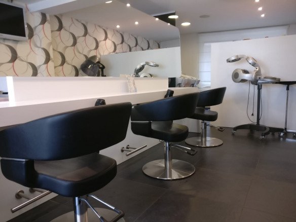 Dameskapsalon - Kapsalon Bart, Wingene