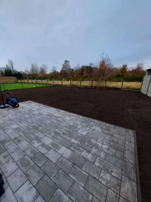 Aanleggen van terrassen Averbode (Scherpenheuvel-Zichem), Vlaams-Brabant