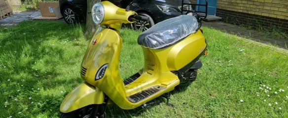 Beste scooters verkooppunt Zuienkerke, West-Vlaanderen