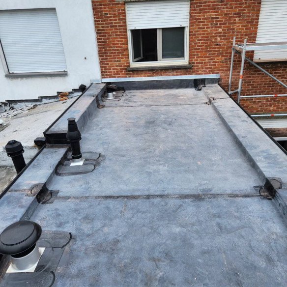 EPDM dakbedekking plaatsen Hamme, Oost-Vlaanderen