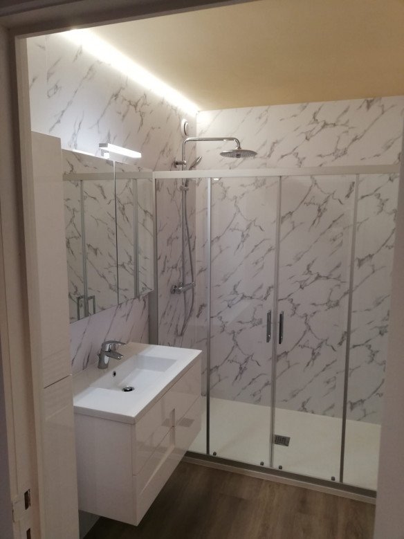 Badkamer renovatie kosten De Panne, West-Vlaanderen