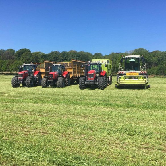 Onderhoud van landbouwmachines Kwaremont (Kluisbergen), Oost-Vlaanderen