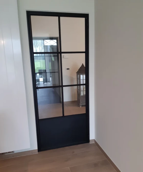 Moderne deuren plaatsen Deerlijk, West-Vlaanderen