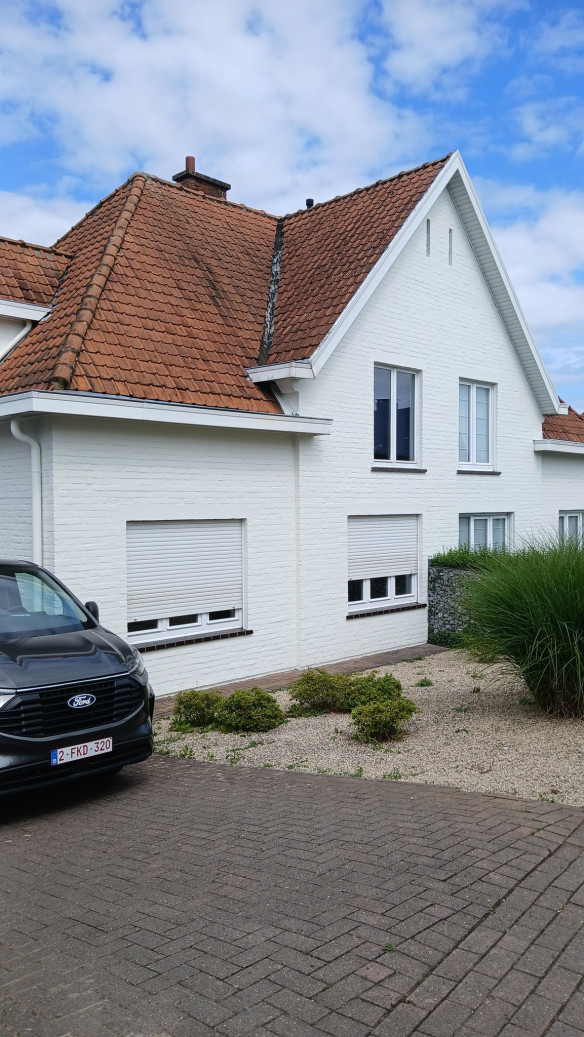Buitenschilder Dworp, Vlaams-Brabant