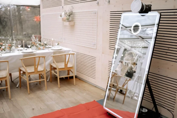 Afgestemde photobooths op stijl en thema bruiloft Genk, Limburg